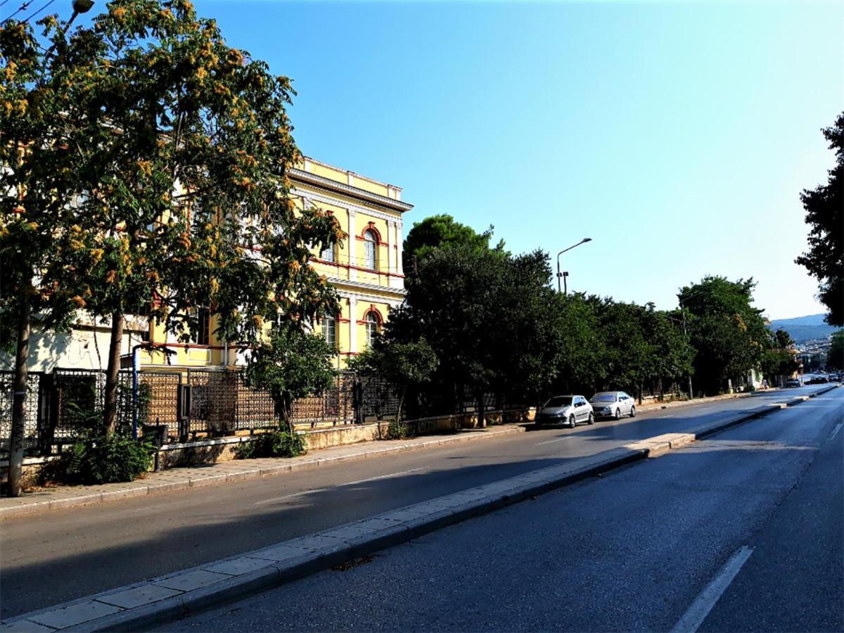 Smurfs' House Thessaloniki Exterior photo